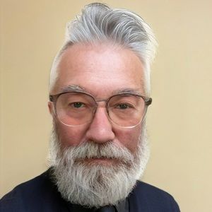 Meet your Posher, Derek